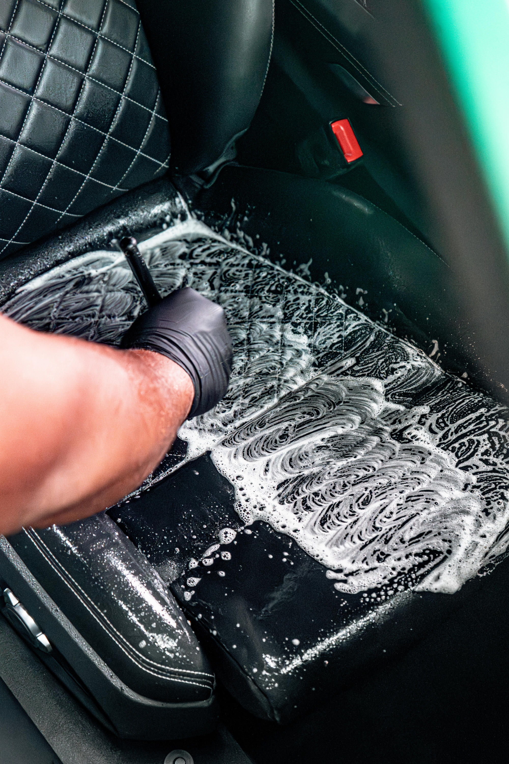 Blackline® Ultra-Soft Detail Brush